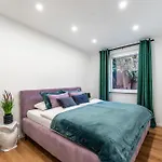 公寓 Kathihomes Zentral