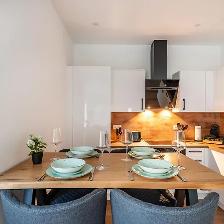 Kathihomes Zentral Lägenhet