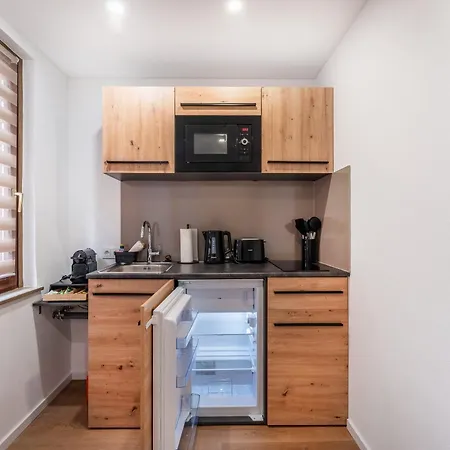 Kathihomes Zentral * فيلينغن سشفايننغ